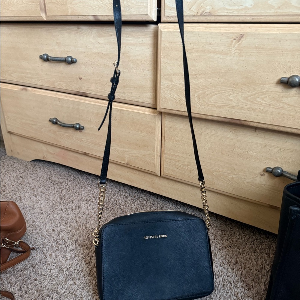 Michael Kors Black Crossbody Bag Sleek Minimalist Design